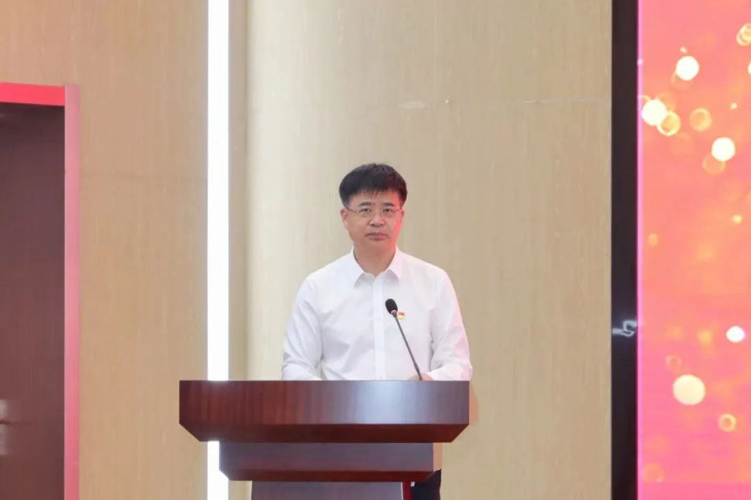 7cfbf25691d84a13ad183856f3801d6e.jpg 117.jpg